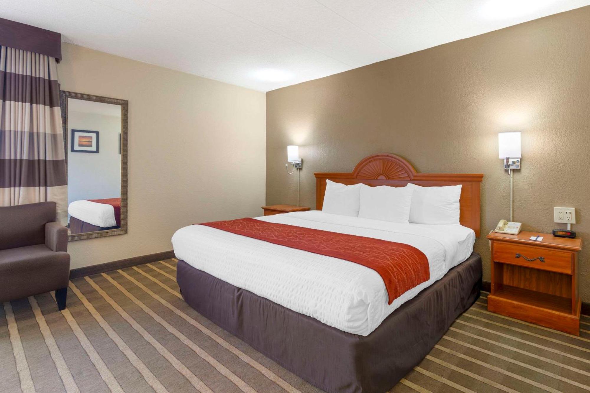 Comfort Inn University Center Fairfax Exterior foto